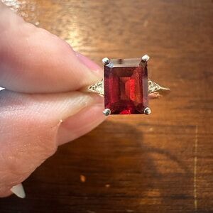 Classic Garnet Red Square Cocktail Ring - Unbranded